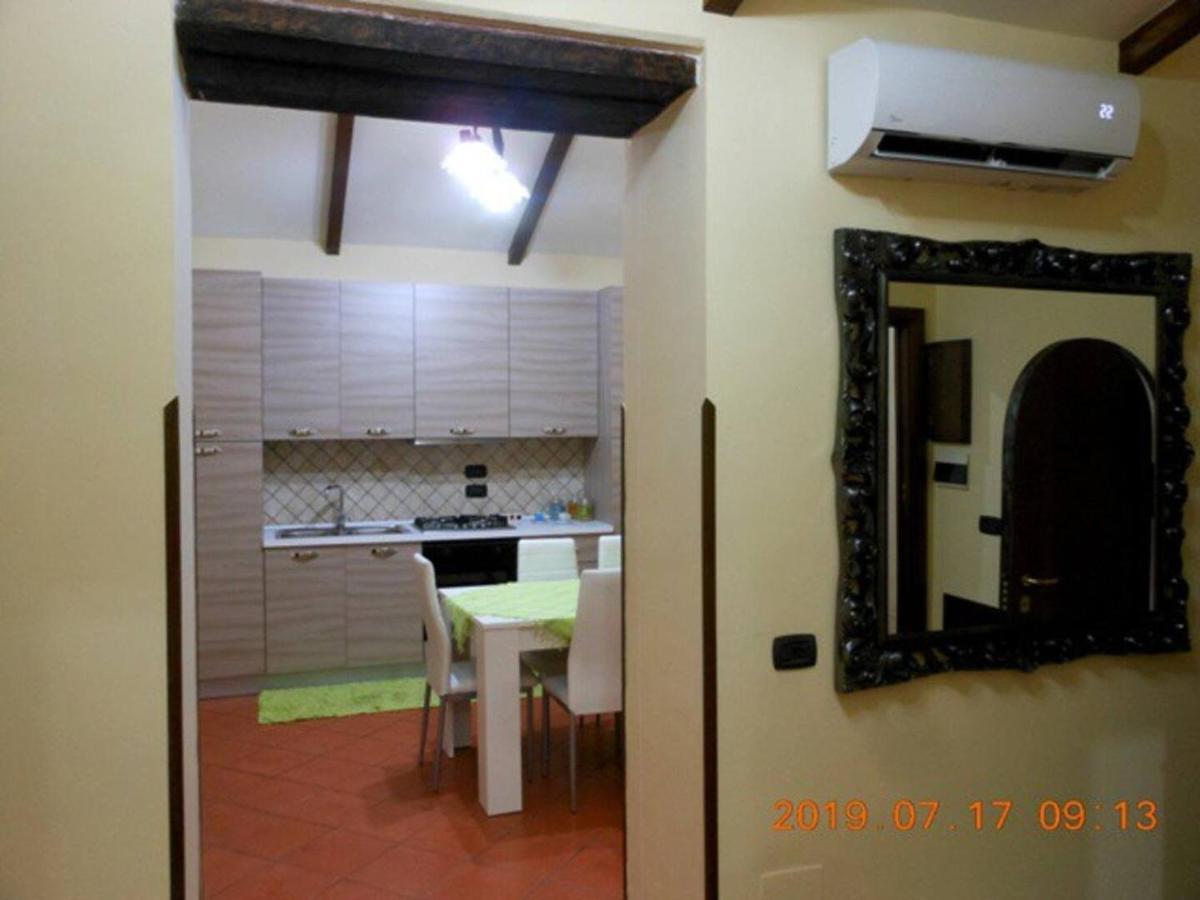 Home In Love: Vicoletto Dei Presepi Neapel Exterior foto