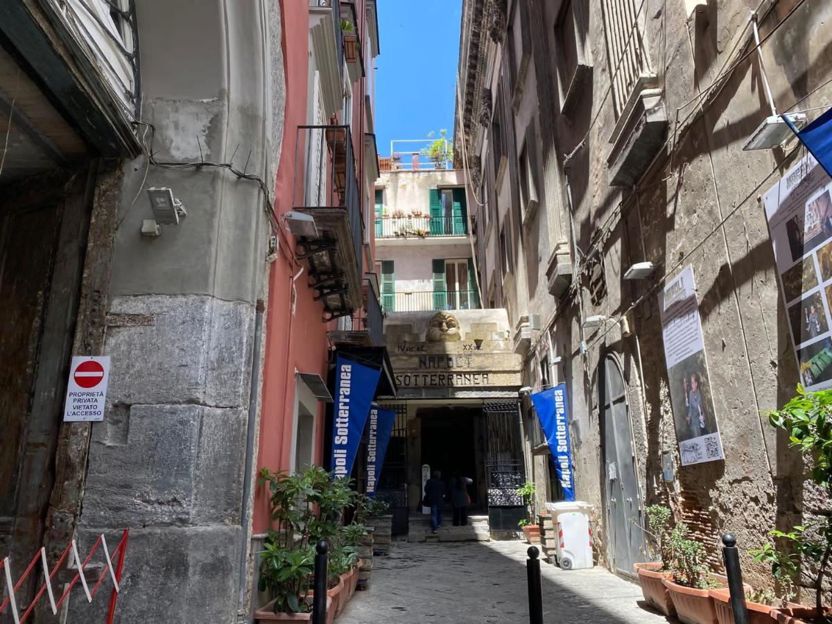 Home In Love: Vicoletto Dei Presepi Neapel Exterior foto