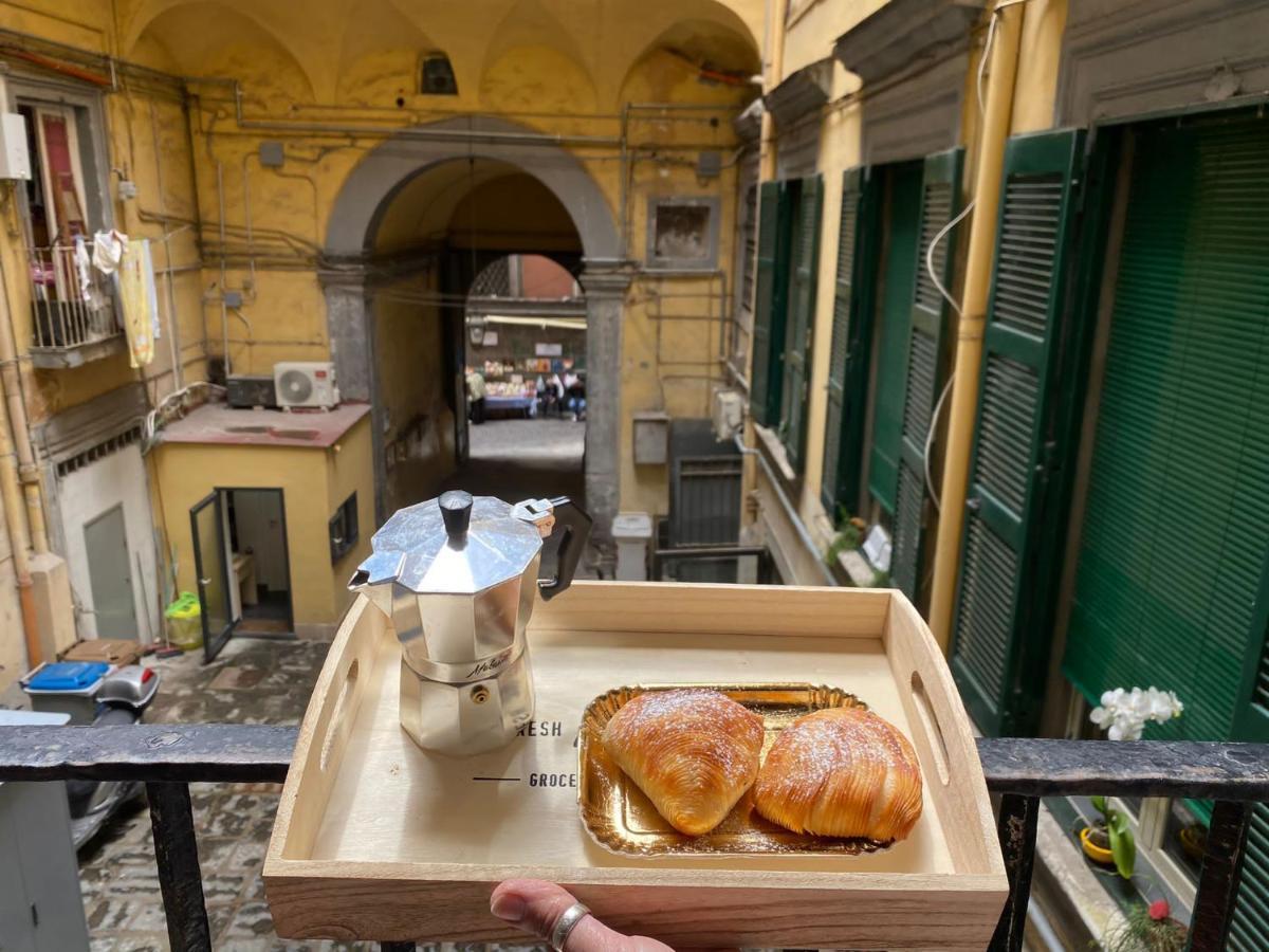 Home In Love: Vicoletto Dei Presepi Neapel Exterior foto